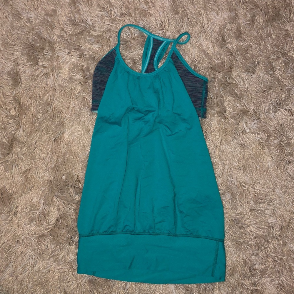 size 4 lululemon tank top